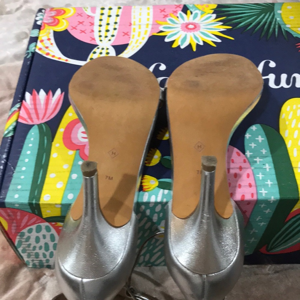Halogen heels - Picture 4 of 4